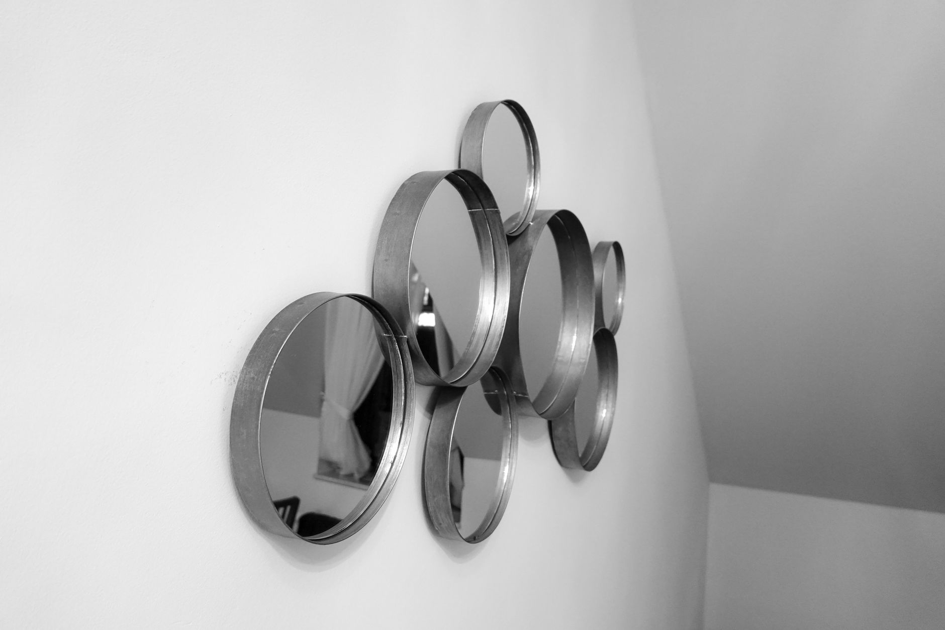 The Small Distortions of a Convex Mirror - mirrors & frames