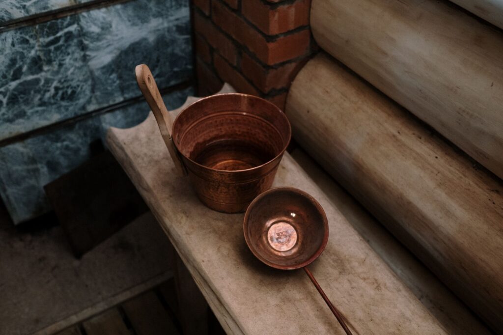 The Dustpan That Finally Fits the Broom - everyday tools